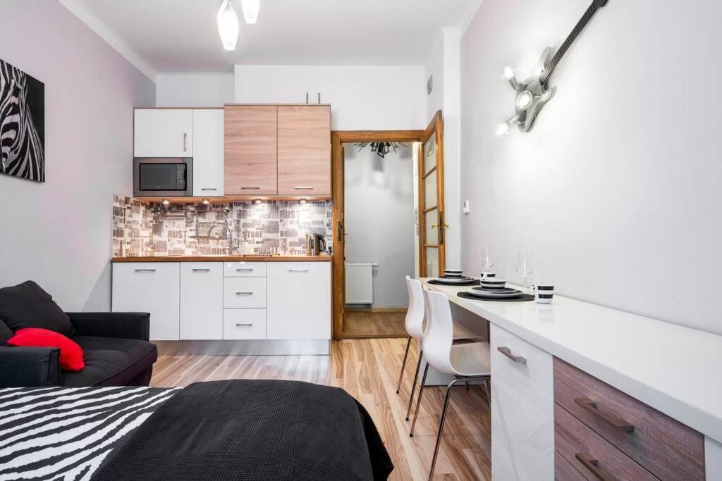 Studio Pomorska , Bezplatny Parking Apartamento Cracovia Exterior foto